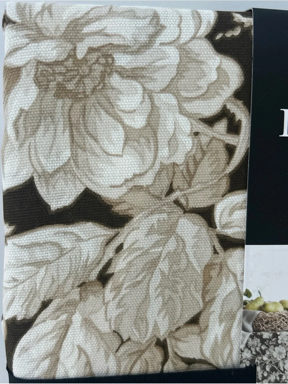 Lauren Ralph Lauren Fall Elegant Brown and Cream Floral Tablecloth 60” X 120”